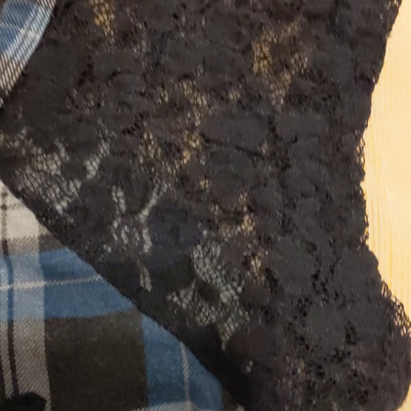 Crop top - Picture 3 of 4